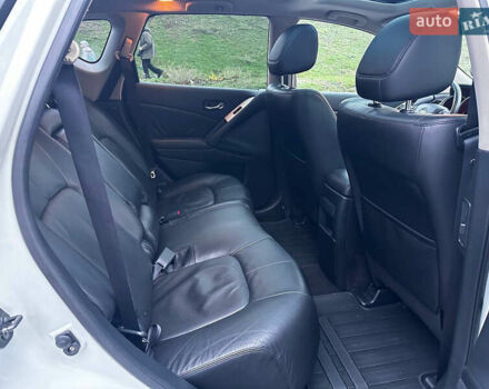 Белый Ниссан Мурано, объемом двигателя 3.5 л и пробегом 173 тыс. км за 10555 $, фото 28 на Automoto.ua