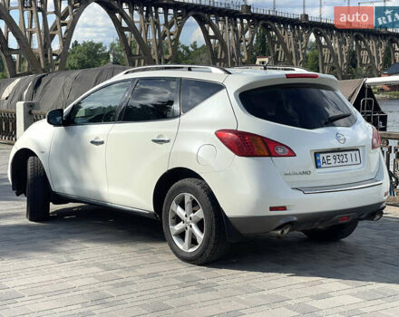 Белый Ниссан Мурано, объемом двигателя 3.5 л и пробегом 224 тыс. км за 10500 $, фото 3 на Automoto.ua