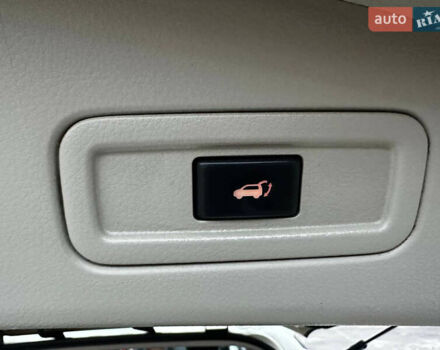 Белый Ниссан Мурано, объемом двигателя 3.5 л и пробегом 173 тыс. км за 10555 $, фото 30 на Automoto.ua