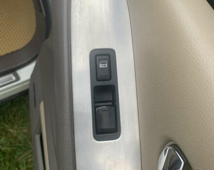 Белый Ниссан Мурано, объемом двигателя 2.49 л и пробегом 290 тыс. км за 8999 $, фото 21 на Automoto.ua