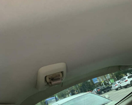 Белый Ниссан Мурано, объемом двигателя 2.49 л и пробегом 290 тыс. км за 9440 $, фото 6 на Automoto.ua