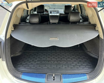 Белый Ниссан Мурано, объемом двигателя 3.5 л и пробегом 141 тыс. км за 11111 $, фото 31 на Automoto.ua