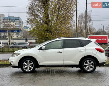Белый Ниссан Мурано, объемом двигателя 3.5 л и пробегом 173 тыс. км за 10555 $, фото 4 на Automoto.ua