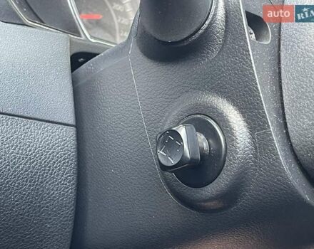 Белый Ниссан Мурано, объемом двигателя 3.5 л и пробегом 224 тыс. км за 10500 $, фото 40 на Automoto.ua