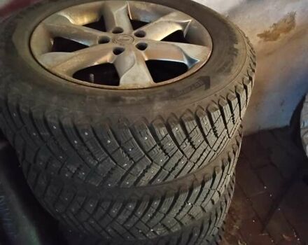 Белый Ниссан Мурано, объемом двигателя 3.5 л и пробегом 143 тыс. км за 11400 $, фото 16 на Automoto.ua