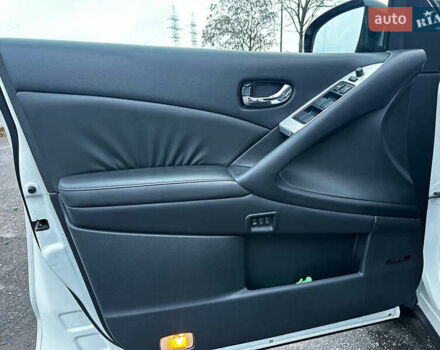 Белый Ниссан Мурано, объемом двигателя 3.5 л и пробегом 173 тыс. км за 10555 $, фото 26 на Automoto.ua