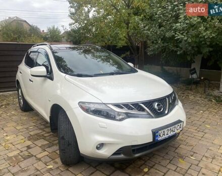 Белый Ниссан Мурано, объемом двигателя 3.5 л и пробегом 165 тыс. км за 10900 $, фото 1 на Automoto.ua