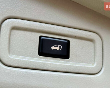 Белый Ниссан Мурано, объемом двигателя 3.5 л и пробегом 160 тыс. км за 10990 $, фото 14 на Automoto.ua