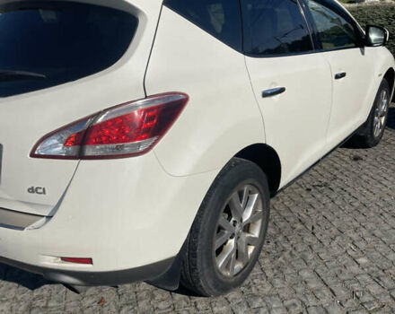 Белый Ниссан Мурано, объемом двигателя 2.49 л и пробегом 280 тыс. км за 11900 $, фото 2 на Automoto.ua