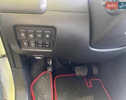 Белый Ниссан Мурано, объемом двигателя 3.5 л и пробегом 165 тыс. км за 10900 $, фото 10 на Automoto.ua