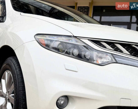 Белый Ниссан Мурано, объемом двигателя 3.5 л и пробегом 160 тыс. км за 10990 $, фото 7 на Automoto.ua