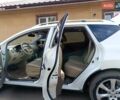 Белый Ниссан Мурано, объемом двигателя 3.5 л и пробегом 207 тыс. км за 11000 $, фото 6 на Automoto.ua