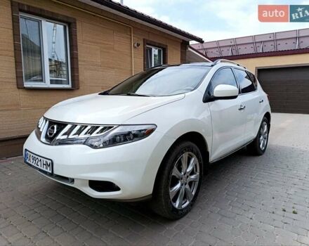 Белый Ниссан Мурано, объемом двигателя 3.5 л и пробегом 207 тыс. км за 11000 $, фото 11 на Automoto.ua
