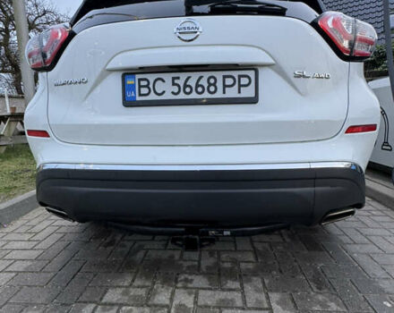 Белый Ниссан Мурано, объемом двигателя 3.5 л и пробегом 119 тыс. км за 16750 $, фото 2 на Automoto.ua