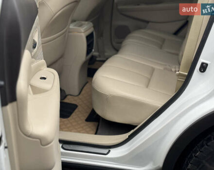 Белый Ниссан Мурано, объемом двигателя 3.5 л и пробегом 130 тыс. км за 13499 $, фото 56 на Automoto.ua