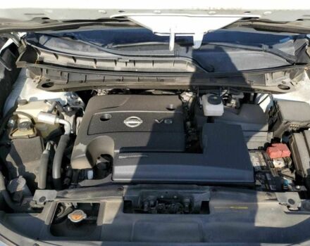 Белый Ниссан Мурано, объемом двигателя 3.5 л и пробегом 120 тыс. км за 3200 $, фото 9 на Automoto.ua