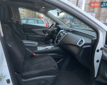 Белый Ниссан Мурано, объемом двигателя 3.5 л и пробегом 158 тыс. км за 13500 $, фото 6 на Automoto.ua