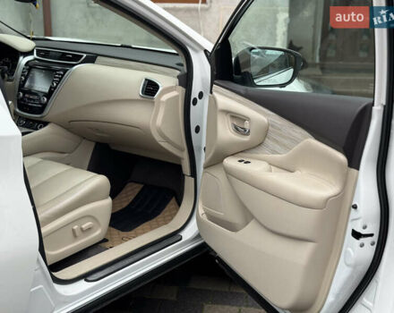 Белый Ниссан Мурано, объемом двигателя 3.5 л и пробегом 130 тыс. км за 13499 $, фото 25 на Automoto.ua