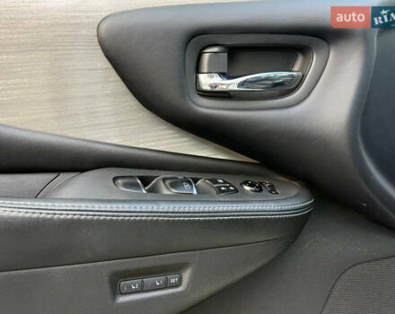 Білий Ніссан Мурано, об'ємом двигуна 3.5 л та пробігом 130 тис. км за 14999 $, фото 58 на Automoto.ua