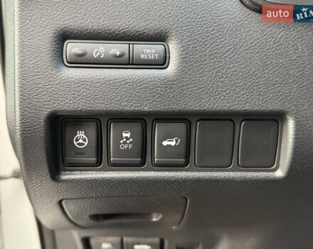 Білий Ніссан Мурано, об'ємом двигуна 3.5 л та пробігом 130 тис. км за 14999 $, фото 60 на Automoto.ua