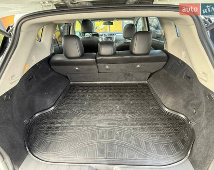 Білий Ніссан Мурано, об'ємом двигуна 3.5 л та пробігом 130 тис. км за 14999 $, фото 50 на Automoto.ua