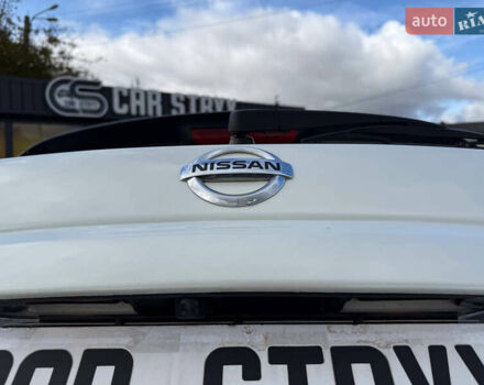 Білий Ніссан Мурано, об'ємом двигуна 3.5 л та пробігом 130 тис. км за 14999 $, фото 48 на Automoto.ua