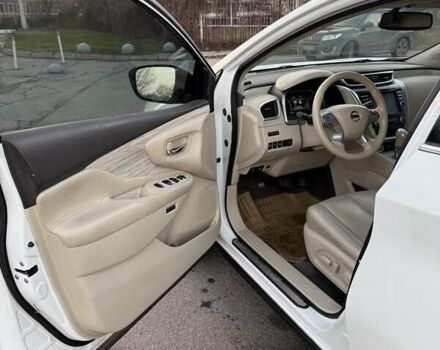 Белый Ниссан Мурано, объемом двигателя 3.5 л и пробегом 60 тыс. км за 18500 $, фото 14 на Automoto.ua