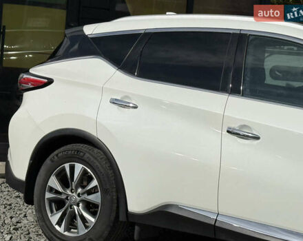 Белый Ниссан Мурано, объемом двигателя 3.5 л и пробегом 130 тыс. км за 15800 $, фото 17 на Automoto.ua