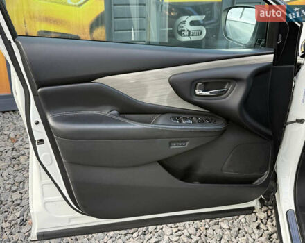 Білий Ніссан Мурано, об'ємом двигуна 3.5 л та пробігом 130 тис. км за 14999 $, фото 57 на Automoto.ua