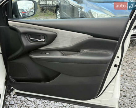 Белый Ниссан Мурано, объемом двигателя 3.5 л и пробегом 130 тыс. км за 15800 $, фото 42 на Automoto.ua