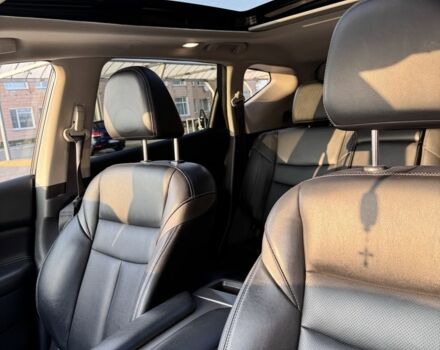 Белый Ниссан Мурано, объемом двигателя 3.5 л и пробегом 93 тыс. км за 19200 $, фото 5 на Automoto.ua