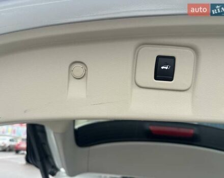 Белый Ниссан Мурано, объемом двигателя 3.5 л и пробегом 73 тыс. км за 27999 $, фото 18 на Automoto.ua