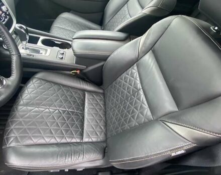 Белый Ниссан Мурано, объемом двигателя 3.5 л и пробегом 60 тыс. км за 23000 $, фото 7 на Automoto.ua