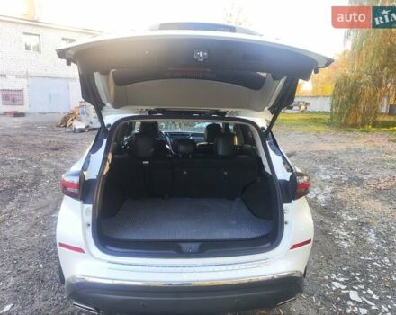 Белый Ниссан Мурано, объемом двигателя 3.5 л и пробегом 91 тыс. км за 22000 $, фото 5 на Automoto.ua