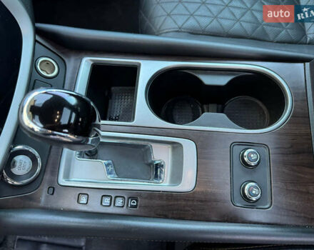 Белый Ниссан Мурано, объемом двигателя 3.5 л и пробегом 177 тыс. км за 19300 $, фото 22 на Automoto.ua