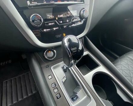 Белый Ниссан Мурано, объемом двигателя 3.5 л и пробегом 60 тыс. км за 23000 $, фото 10 на Automoto.ua