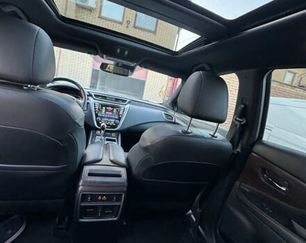 Белый Ниссан Мурано, объемом двигателя 3.5 л и пробегом 177 тыс. км за 19300 $, фото 9 на Automoto.ua