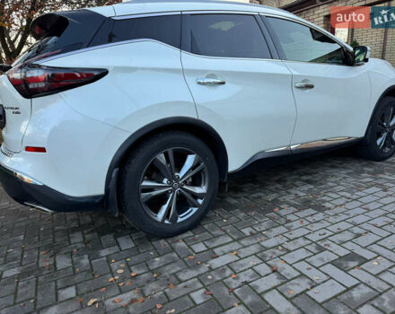 Белый Ниссан Мурано, объемом двигателя 3.5 л и пробегом 177 тыс. км за 19300 $, фото 5 на Automoto.ua