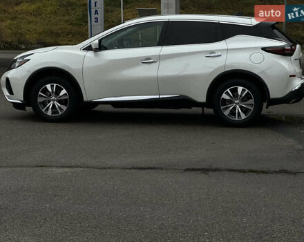 Белый Ниссан Мурано, объемом двигателя 3.5 л и пробегом 57 тыс. км за 19000 $, фото 5 на Automoto.ua