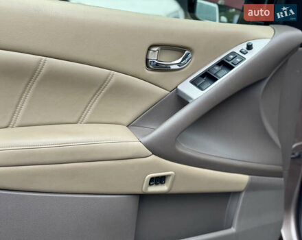 Бежевый Ниссан Мурано, объемом двигателя 3.5 л и пробегом 75 тыс. км за 13700 $, фото 14 на Automoto.ua