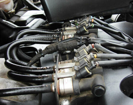 Черный Ниссан Мурано, объемом двигателя 3.5 л и пробегом 235 тыс. км за 6800 $, фото 37 на Automoto.ua