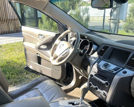 Черный Ниссан Мурано, объемом двигателя 2.49 л и пробегом 245 тыс. км за 15500 $, фото 7 на Automoto.ua