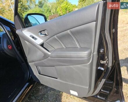 Черный Ниссан Мурано, объемом двигателя 3.5 л и пробегом 99 тыс. км за 12700 $, фото 9 на Automoto.ua