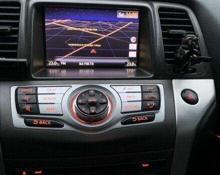 Чорний Ніссан Мурано, об'ємом двигуна 3.5 л та пробігом 285 тис. км за 10999 $, фото 6 на Automoto.ua