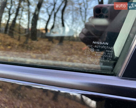 Черный Ниссан Мурано, объемом двигателя 2.49 л и пробегом 218 тыс. км за 16300 $, фото 43 на Automoto.ua
