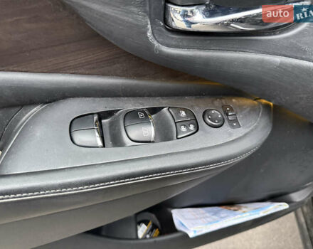 Черный Ниссан Мурано, объемом двигателя 3.5 л и пробегом 109 тыс. км за 12000 $, фото 17 на Automoto.ua