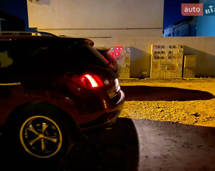 Красный Ниссан Мурано, объемом двигателя 3.5 л и пробегом 200 тыс. км за 5000 $, фото 5 на Automoto.ua