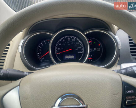 Красный Ниссан Мурано, объемом двигателя 3.5 л и пробегом 134 тыс. км за 9300 $, фото 13 на Automoto.ua