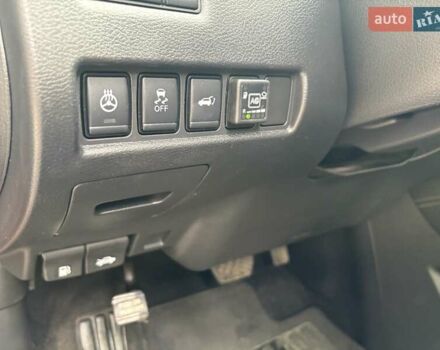 Красный Ниссан Мурано, объемом двигателя 3.5 л и пробегом 57 тыс. км за 17800 $, фото 16 на Automoto.ua