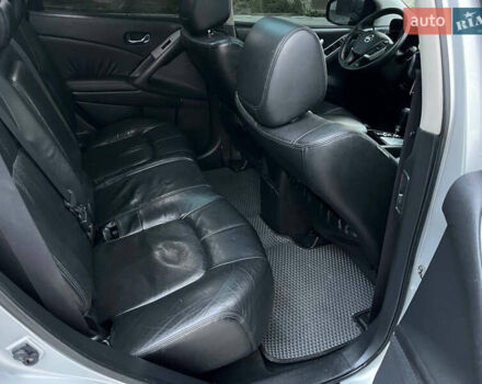 Сірий Ніссан Мурано, об'ємом двигуна 2.49 л та пробігом 266 тис. км за 8900 $, фото 16 на Automoto.ua